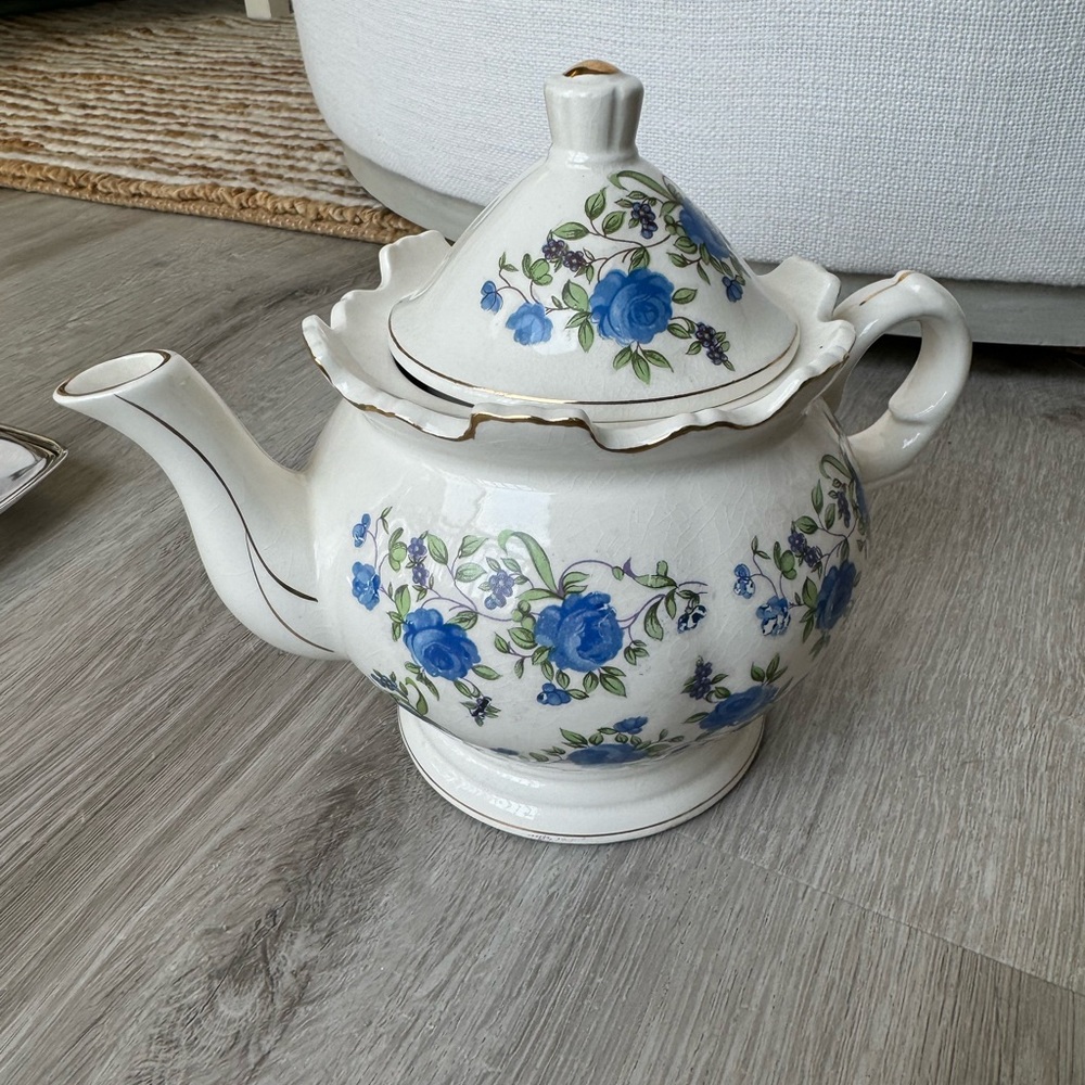 China Tea Pot